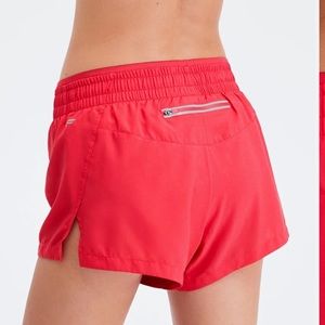NWT fabletics breathe run short in lipstick red & reflective workout shorts